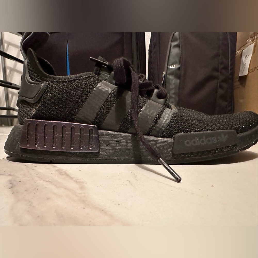 Nmd Adidas all black